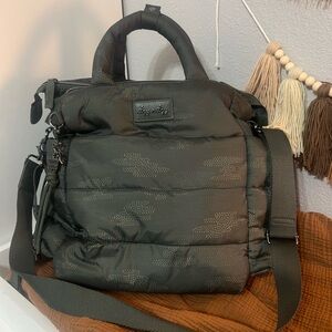 Itzy ritzy dream convertible bag